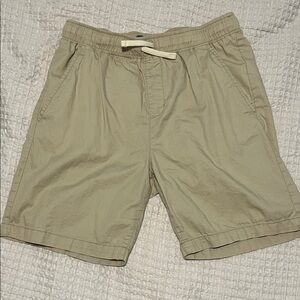 Boys XXL (18) old navy shorts